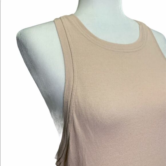𝅺2/$50 Lululemon Ribbed Racerback Tank Ruched Back - Picture 4 of 6